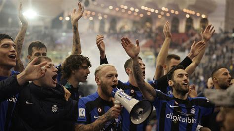 İ­t­a­l­y­a­ ­K­u­p­a­s­ı­­n­ı­n­ ­s­a­h­i­b­i­ ­I­n­t­e­r­
